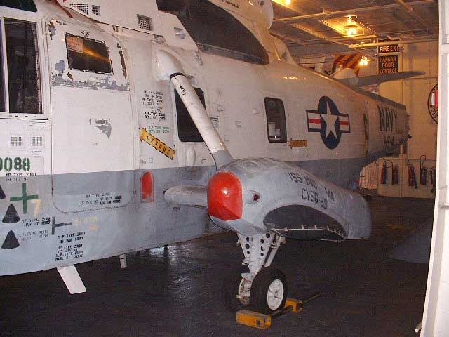 SH-3_003.JPG - Prior to restoration by our SH-3 guy, Joe Martinez, who worked tirelessly to get this bird back in shape. Unfortunately he is no longer with the ship doing restoration.